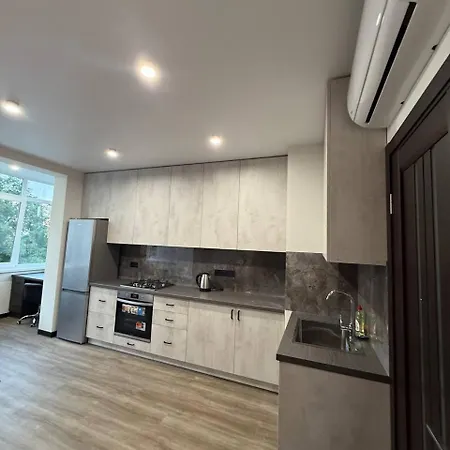 Apartman віп вул під голоском 15 б 9-1