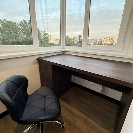 Apartman віп вул під голоском 15 б 9-1