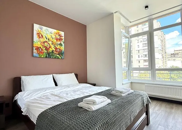 віп вул під голоском 15 б 9-1 *