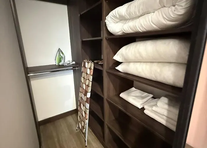 віп вул під голоском 15 б 9-1 * リヴィウ