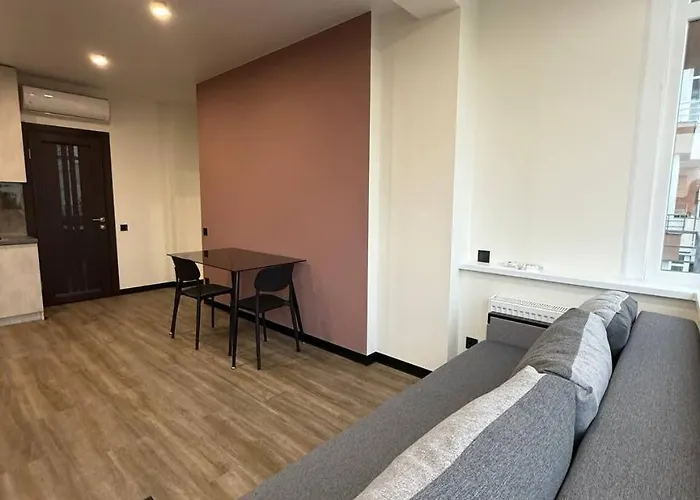 віп вул під голоском 15 б 9-1 * リヴィウ