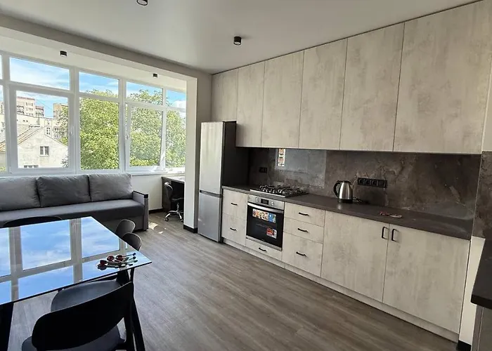 Apartamento віп вул під голоском 15 б 9-1