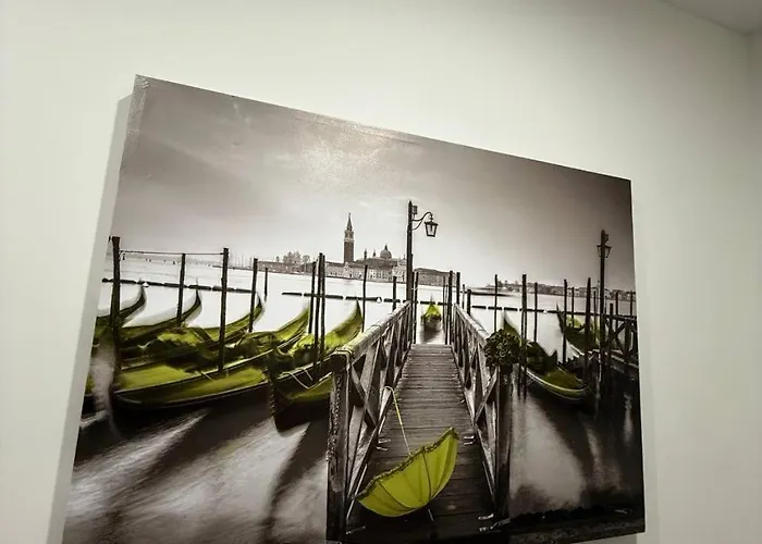 віп вул під голоском 15 б 9-1 * Leópolis