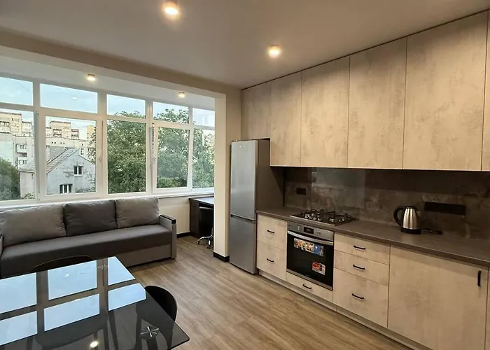 віп вул під голоском 15 б 9-1 Apartment Lviv