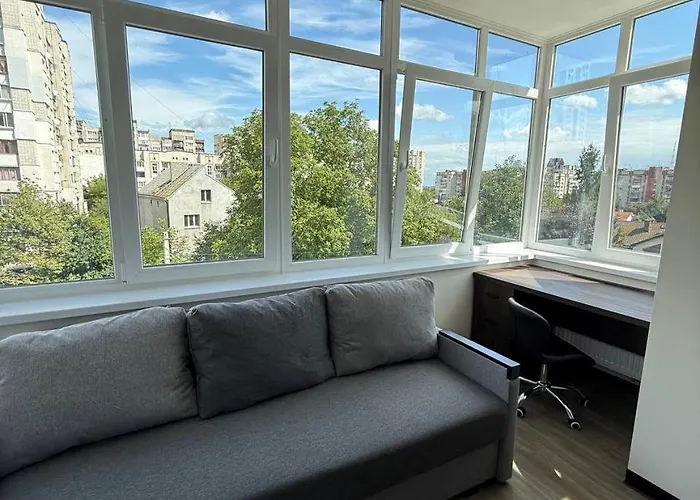 віп вул під голоском 15 б 9-1 Apartment Lviv