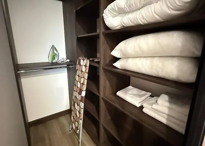 Apartment віп вул під голоском 15 б 9-1